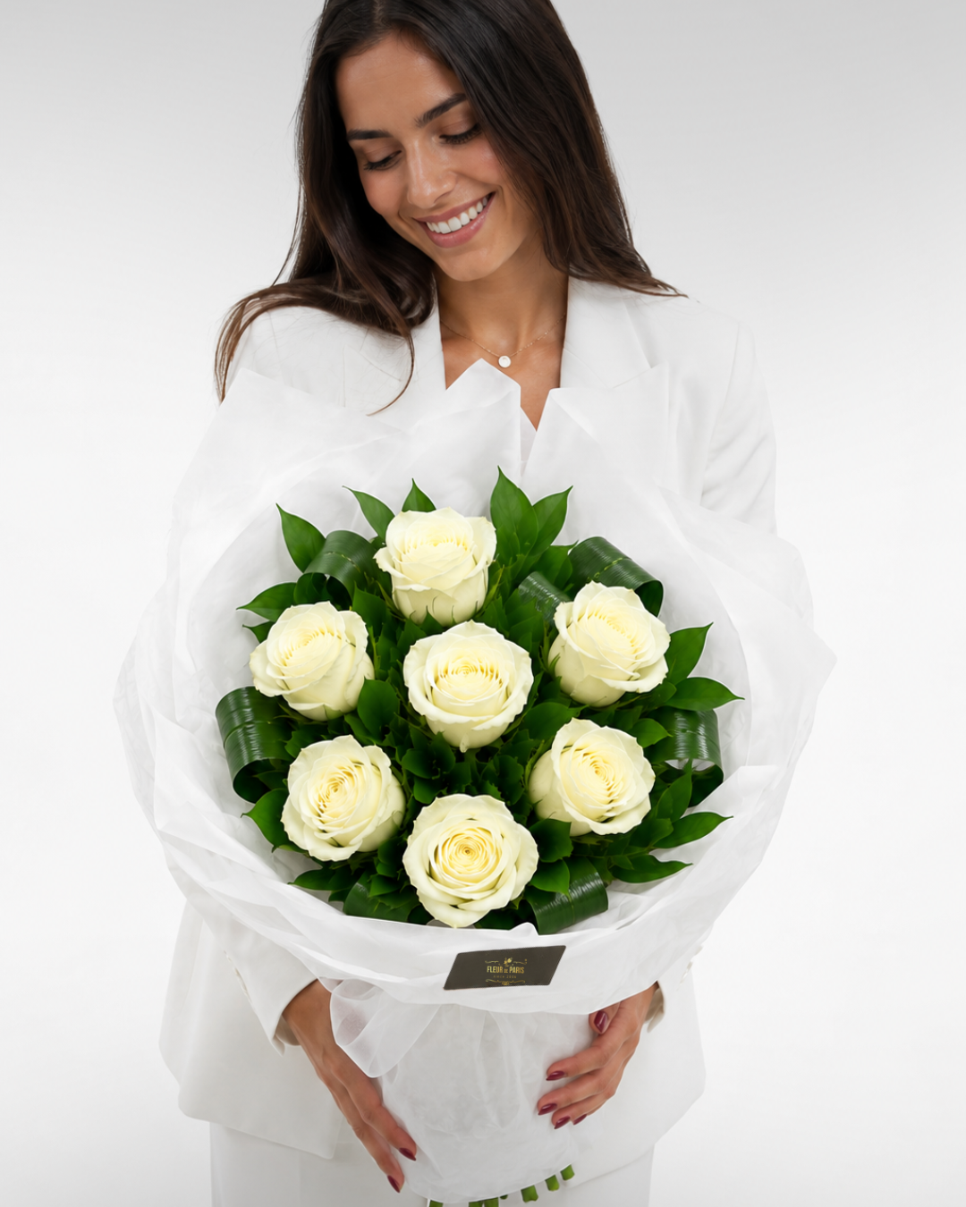 Bouquet Serenidade – 7 Rosas Premium Equatorianas Brancas