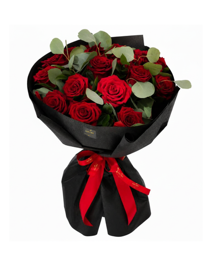 Bouquet Amour – 13 Rosas Premium Vermelhas