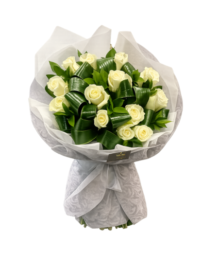 Bouquet Harmonia – 13 Rosas Premium Equatorianas Brancas
