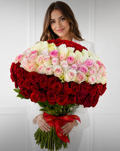 Bouquet Harmonia Imperial – 300 Rosas Premium Equatorianas Vermelhas, Cor-de-Rosa e Brancas